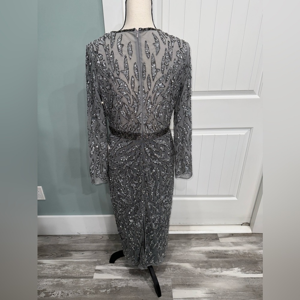NWOT Mac Duggal Long Sleeve beaded sequins sheath midi cocktail dress size 10 - Picture 10 of 13